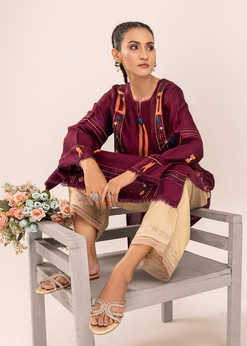 Full view of Sanam semi formal outfit set


