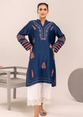 Arzoo neckline with intricate applique embroidery

