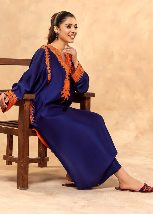 Elegant full view of Tabeer semi formal dress

