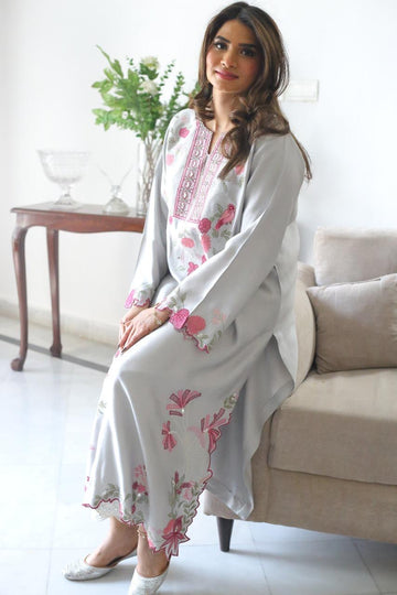 Grey embroidered semi formal kurta with sheesha work