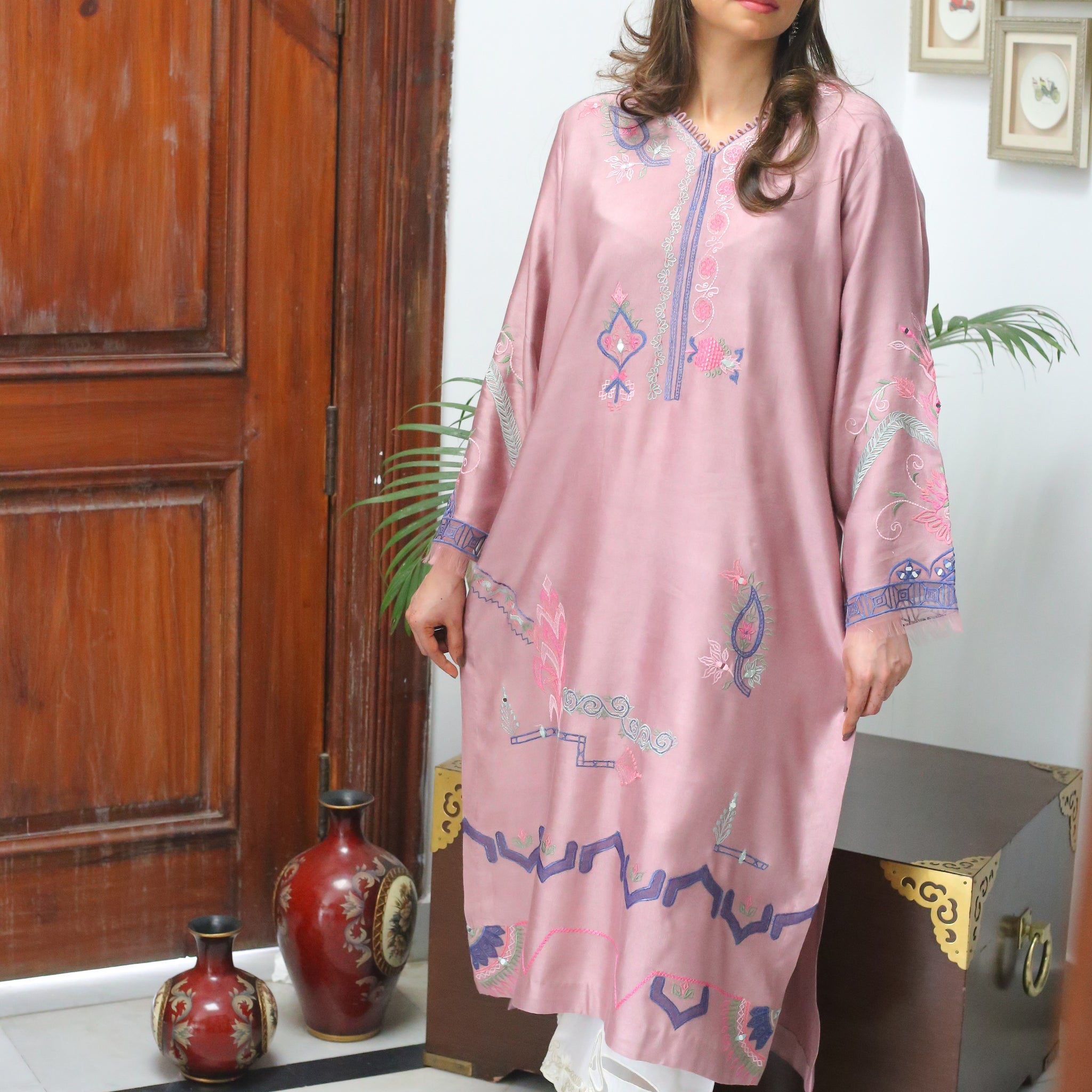Mauve embroidered semi formal kurta with sheesha and cutwork