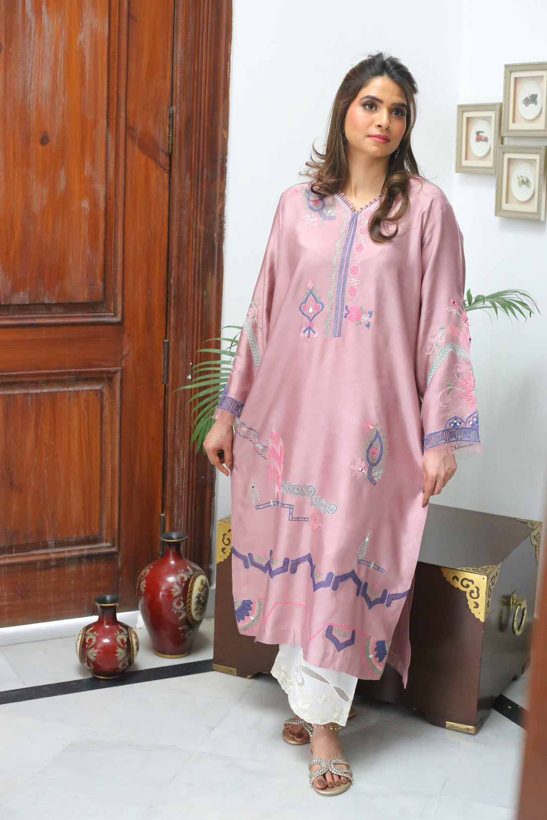 Mauve embroidered semi formal kurta with sheesha and cutwork